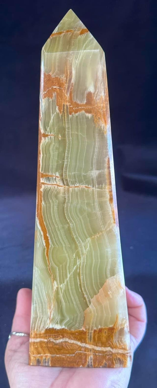 Green Onyx Towers 10"