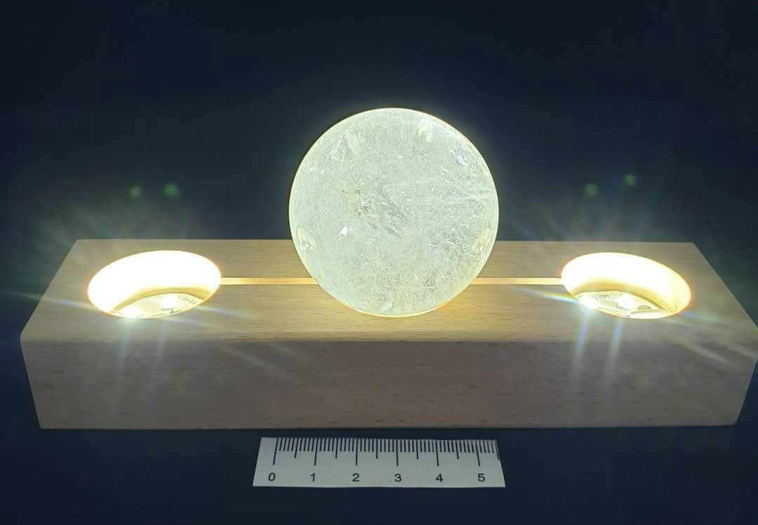 WOODEN USB 3 SLOT DISPLAY LIGHT BASE