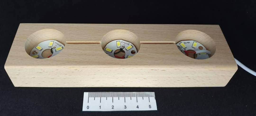 WOODEN USB 3 SLOT DISPLAY LIGHT BASE