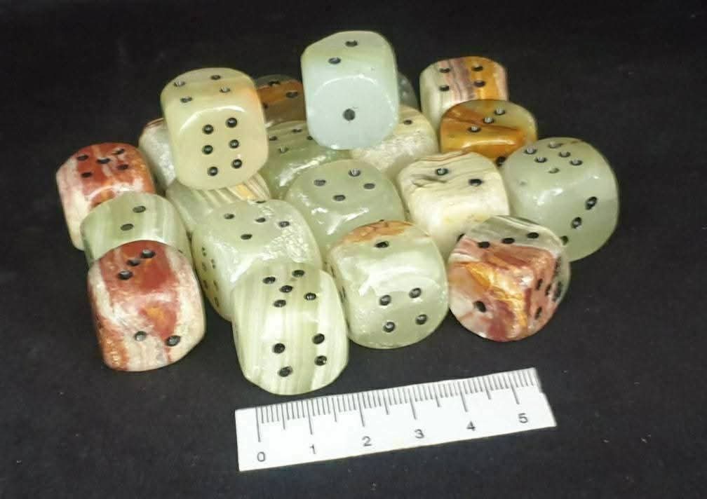 GREEN ONYX DICE