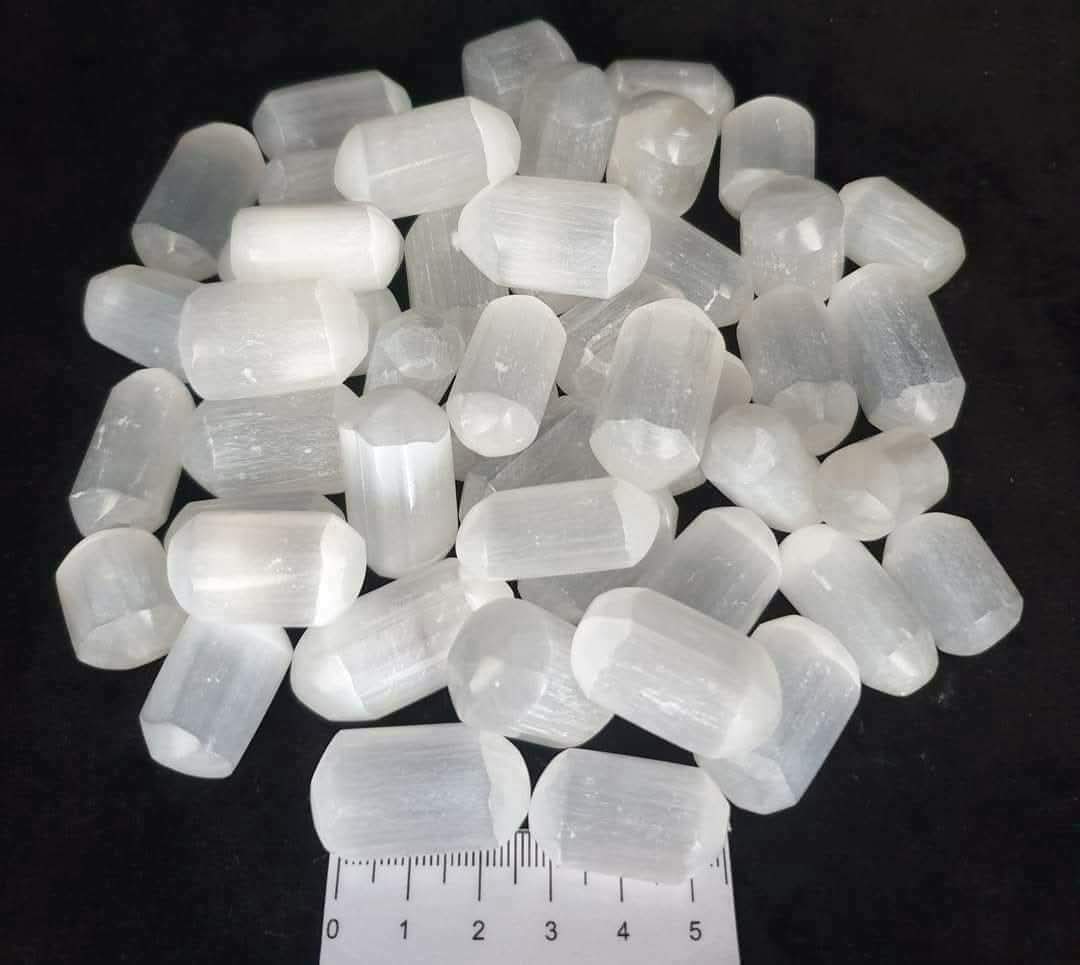 SELENITE TUMBLES