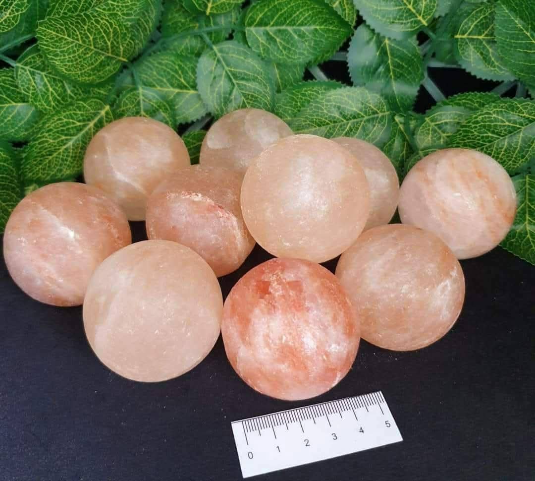 HIMALAYAN SALT BALLS