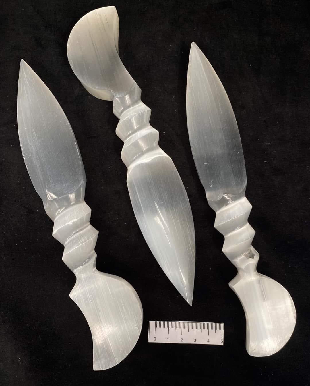 SELENITE ATHAME WITH MOON