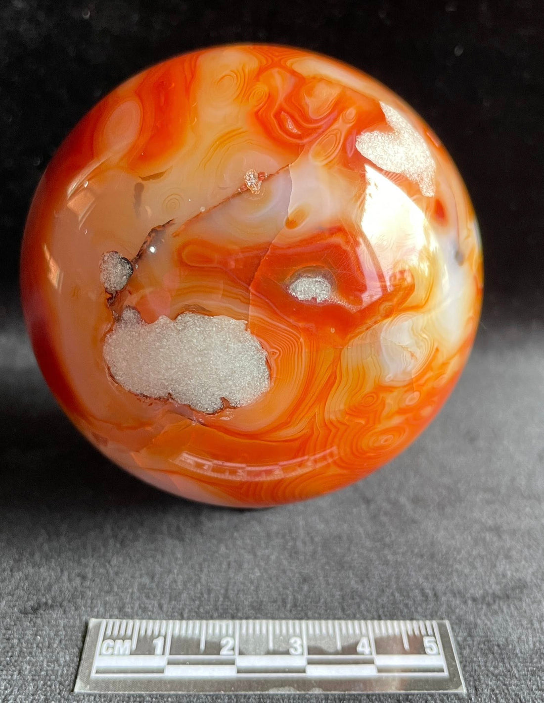 Carnelian: Composition, Properties, and Applications