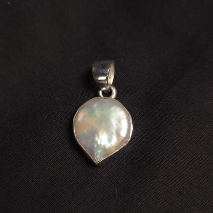 Freshwater Pearl Pendant