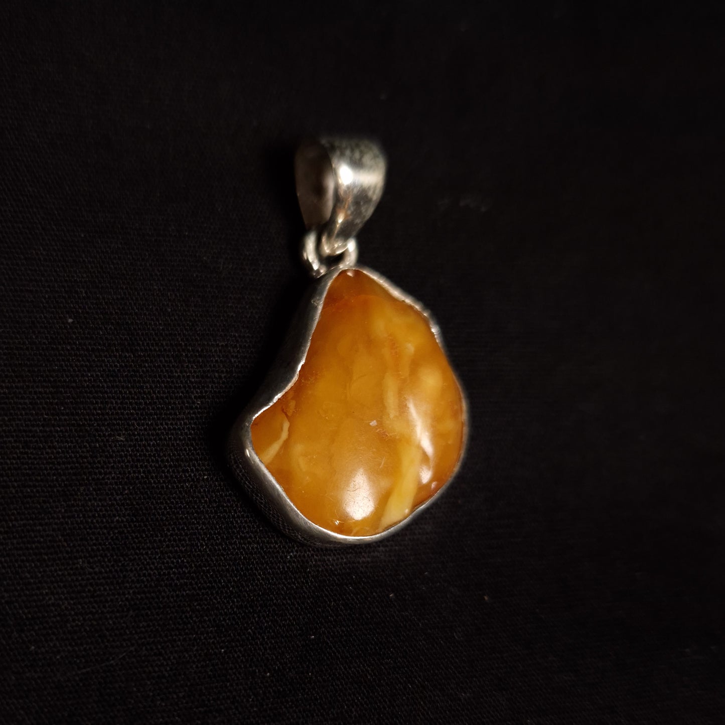 Butterscotch Amber Pendant