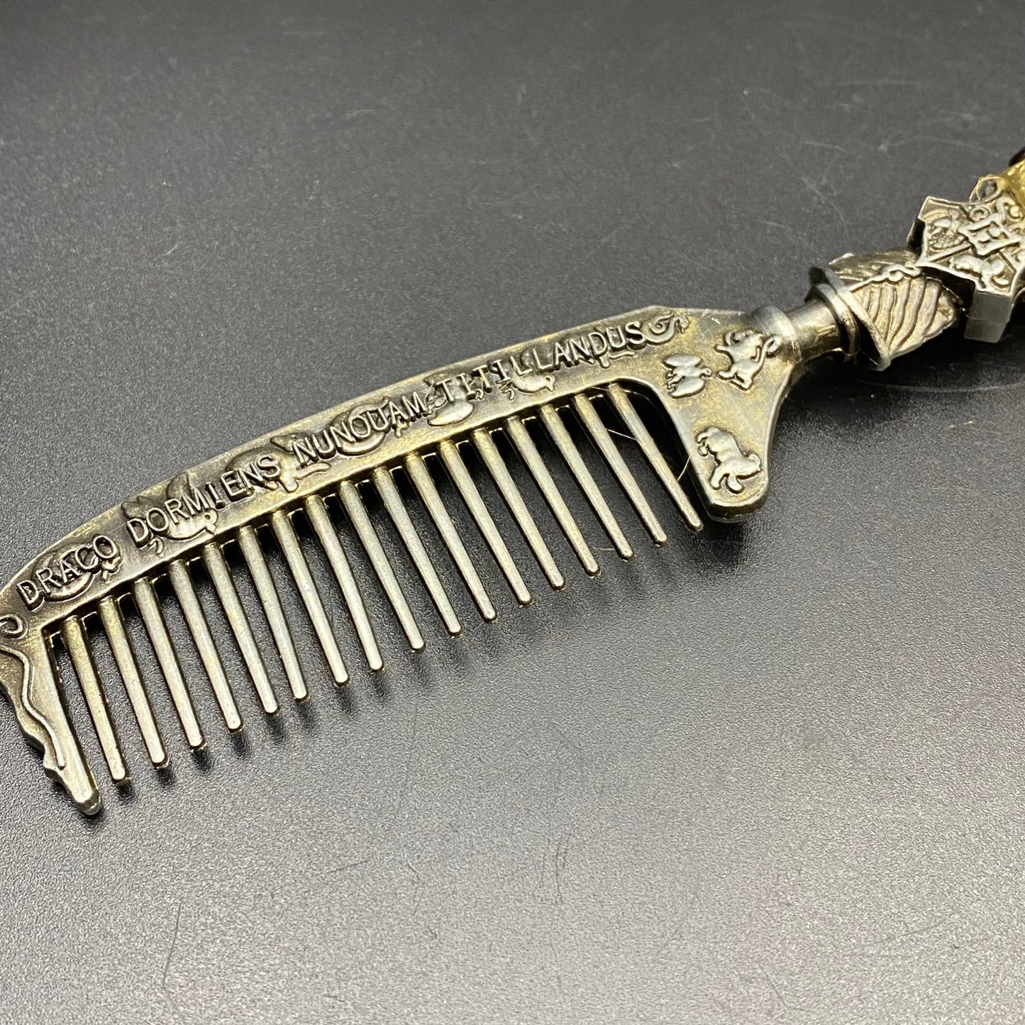 Crystal Handle Comb