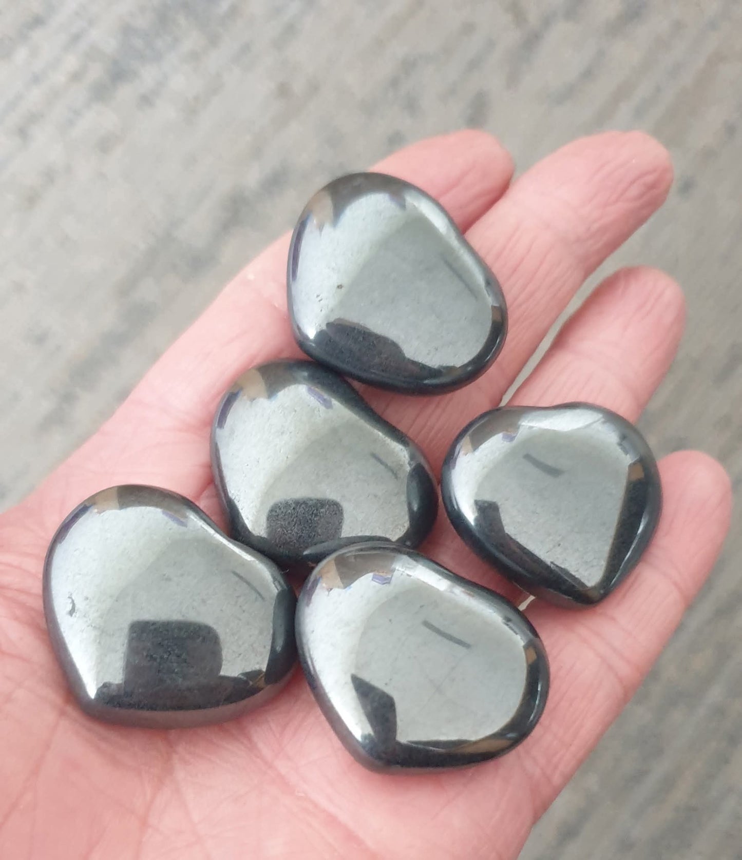 HEMATITE HEARTS