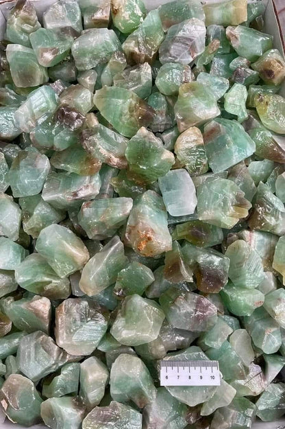 EMERALD CALCITE ROUGH