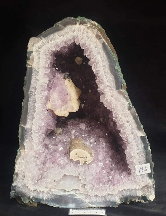 AMETHYST CAVE WITH CALCITE