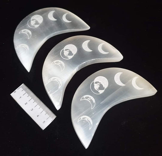 SELENITE MOON WITH MOON PHASE