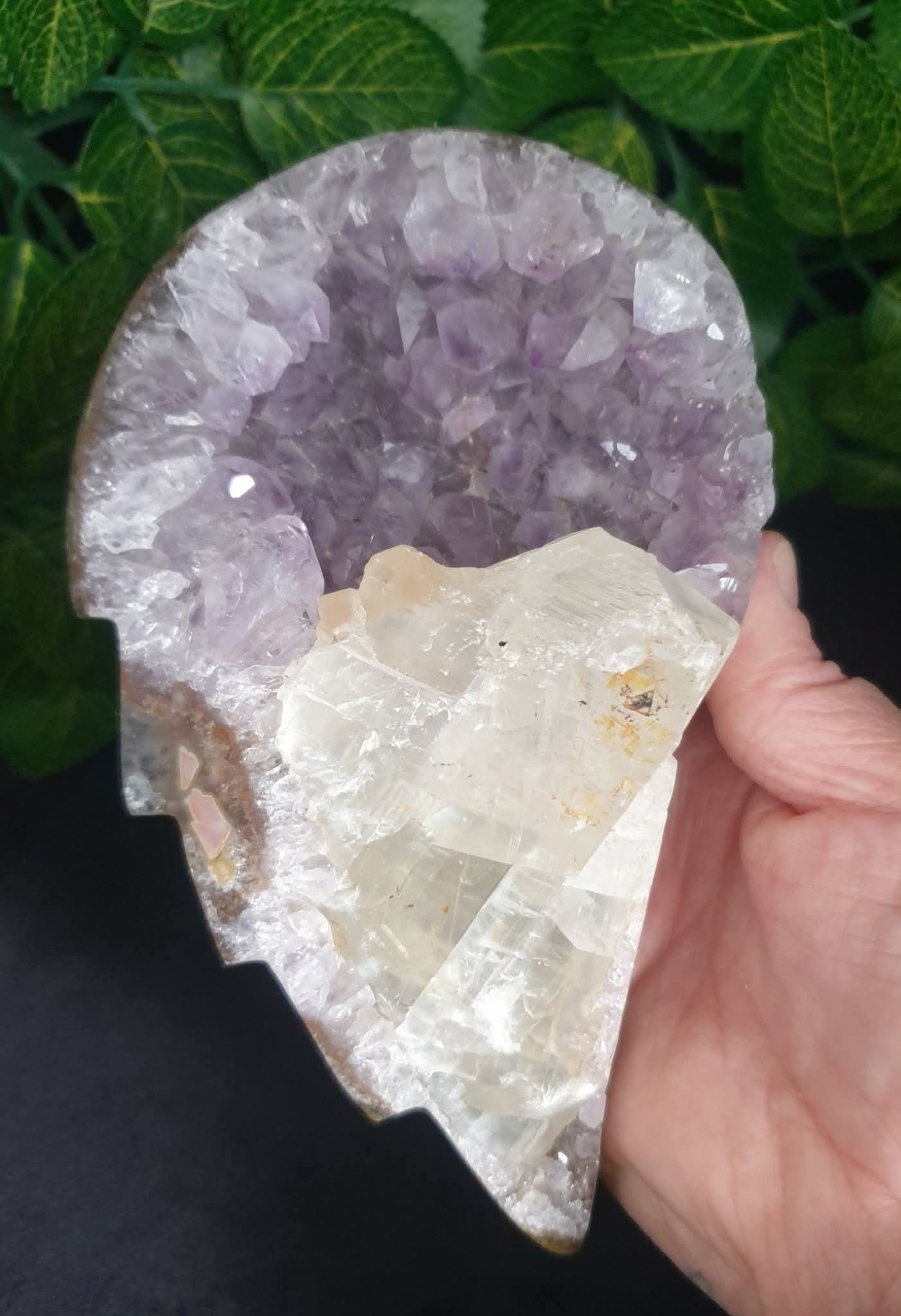 AMETHYST ANGEL WING WITH CALCITE