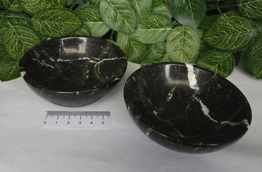 BLACK ONYX BOWLS