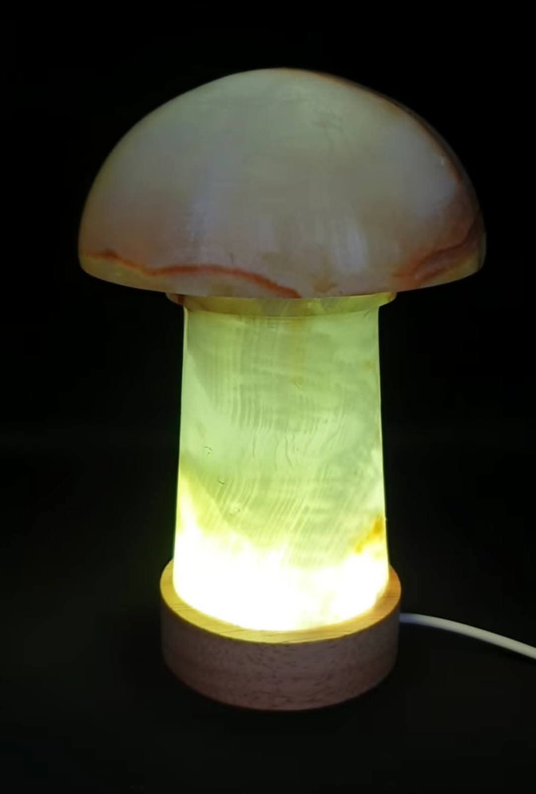 WHITE ONYX MUSHROOM LAMP