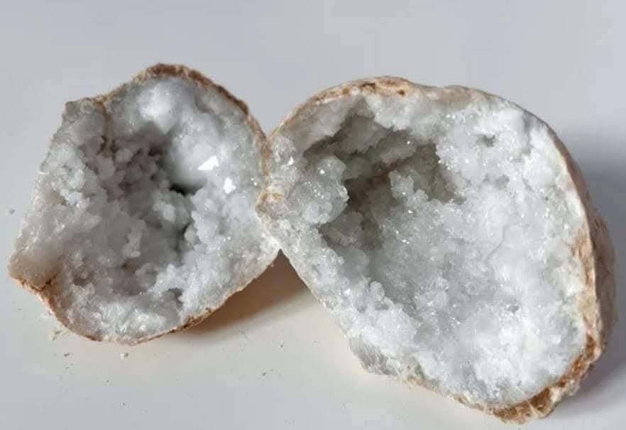 SMALL MOROCCAN GEODES - (UNBROKEN) BULK BUY 15KGS