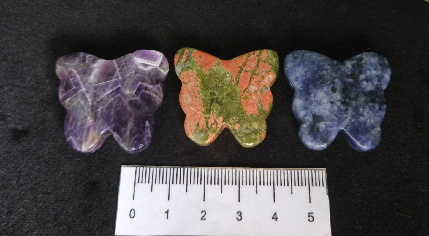 ASSORTED CRYSTAL BUTTERFLIES