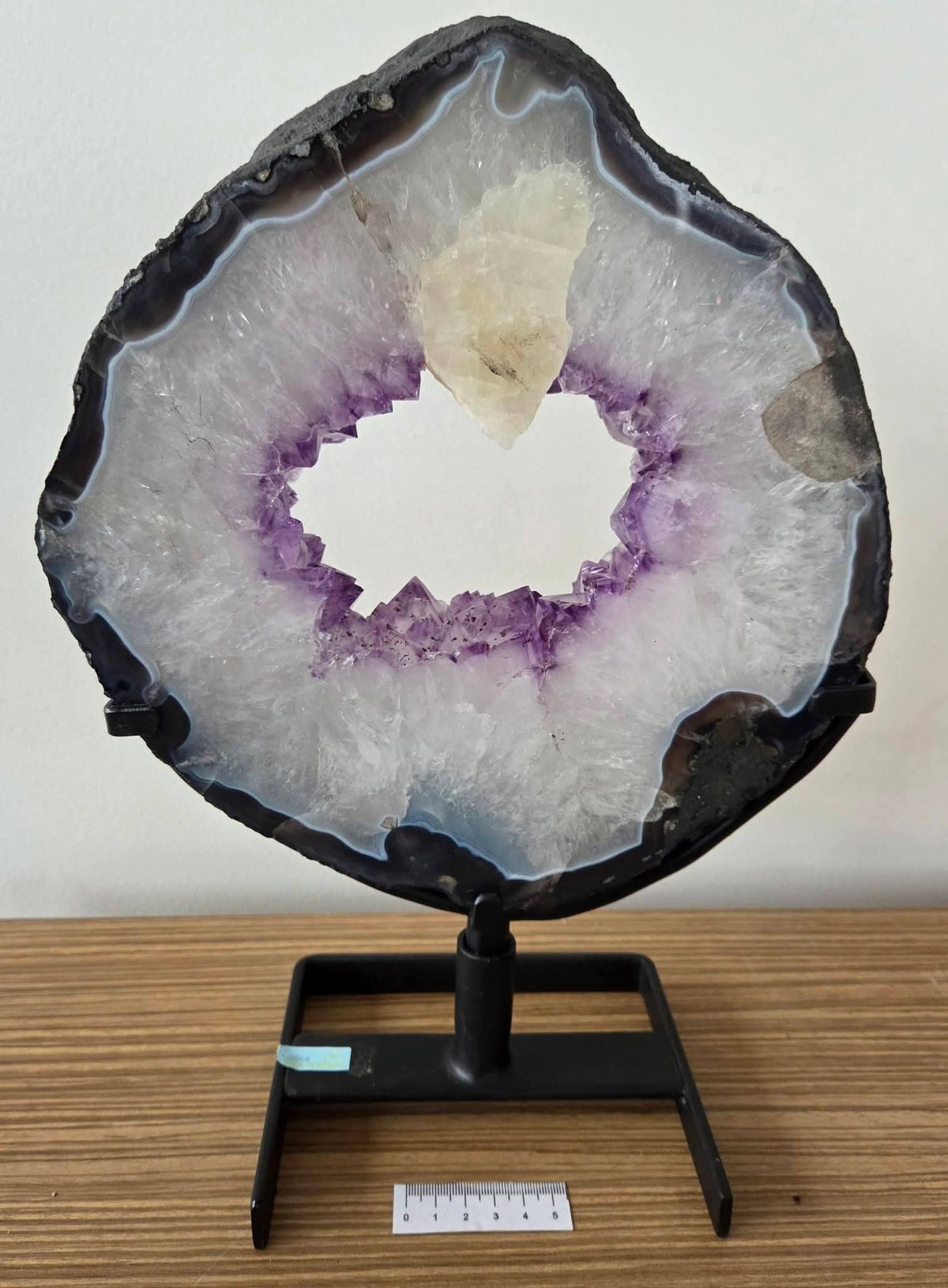 AMETHYST PORTAL ON METAL STAND