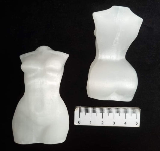 SELENITE BODY FORM
