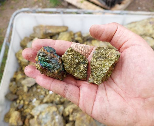 Chalcopyrite Rough Rock (Untreated) - 2kg