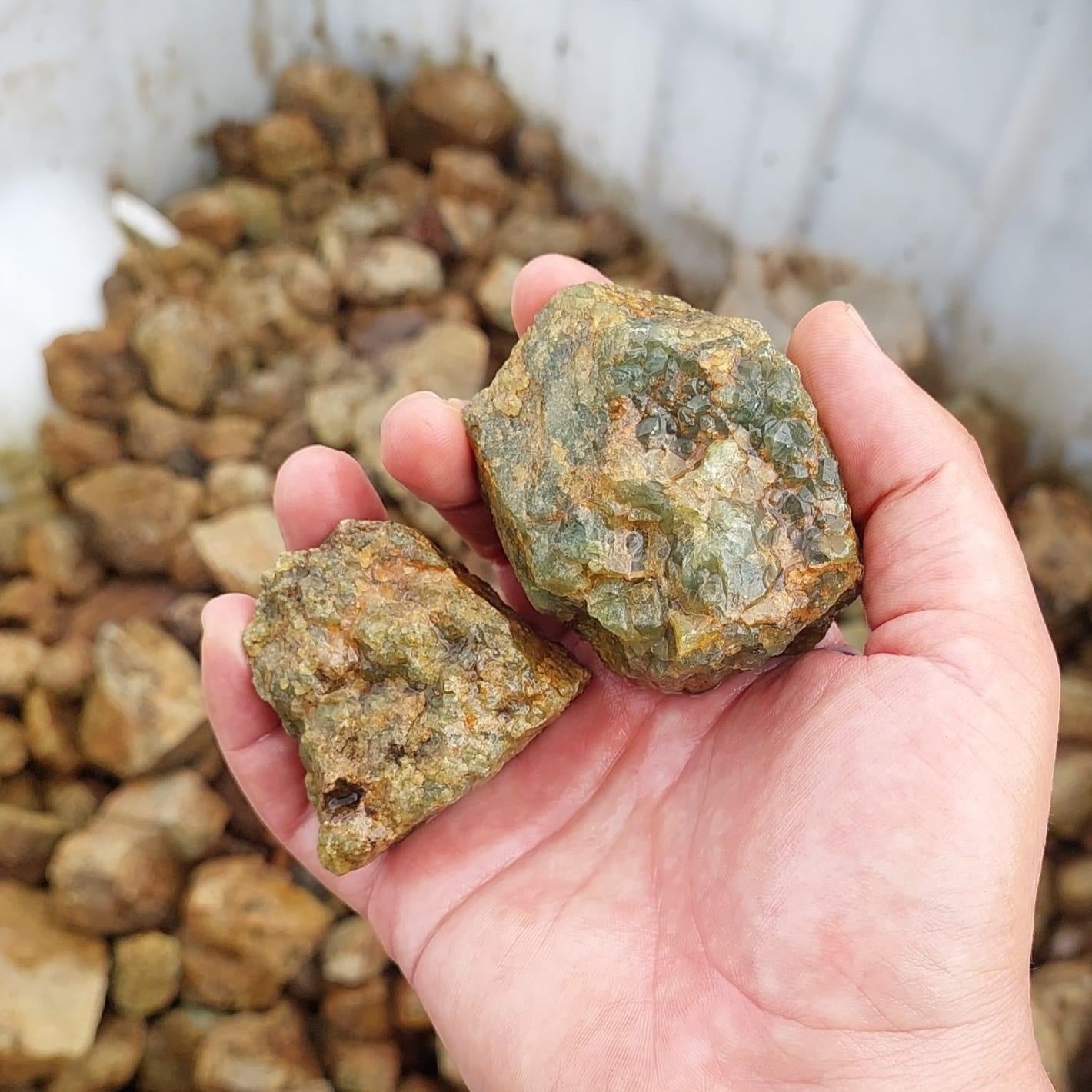 Andradite Garnet Rough Rock - 1kg